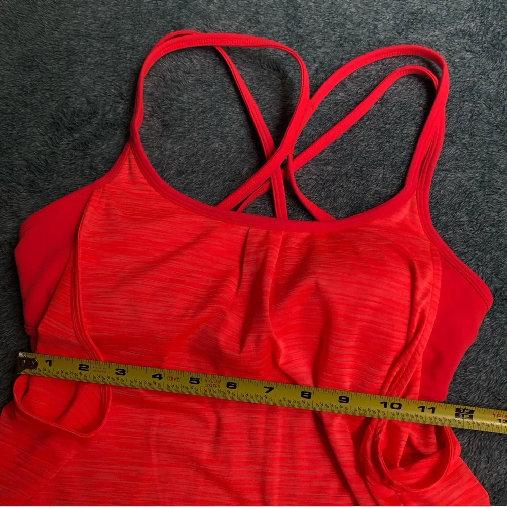 ***SOLD***Women’s Athleta workout athletic tank - Picture 3 of 12